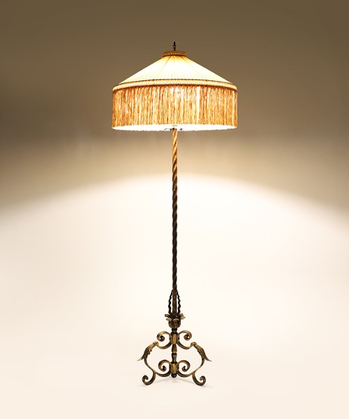 100002. Fringe Floor Lamp